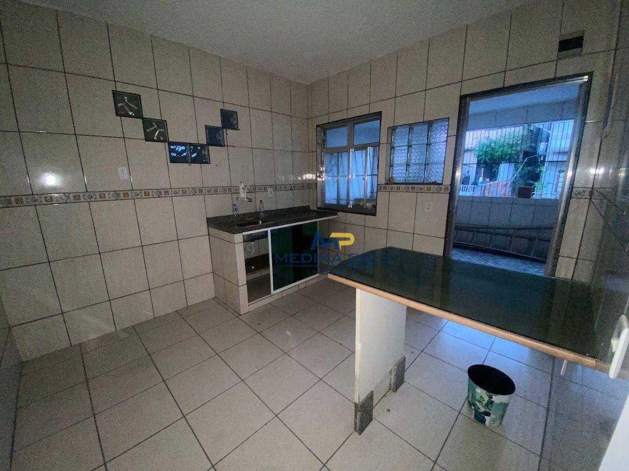 Sobrado à venda com 2 quartos, 90M2 - Foto 4