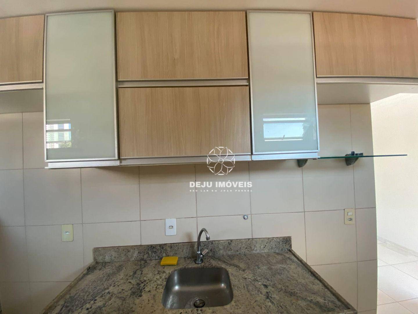 Apartamento à venda com 3 quartos, 77m² - Foto 3