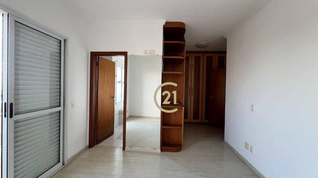 Apartamento à venda e aluguel com 3 quartos, 150m² - Foto 11