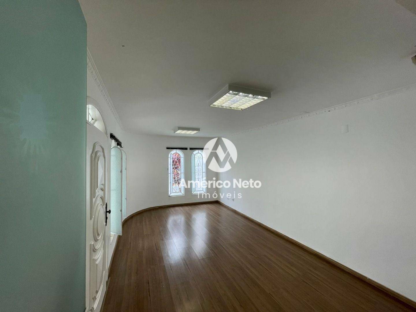 Casa à venda com 3 quartos, 272m² - Foto 34