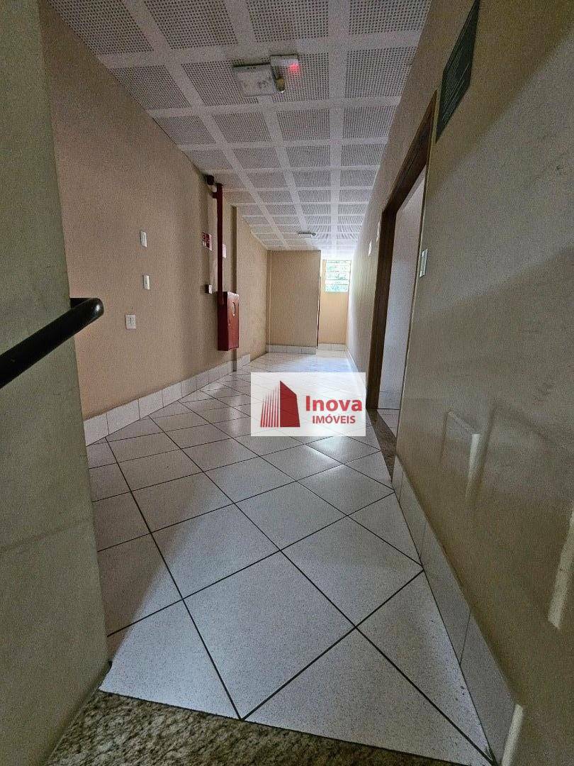 Apartamento à venda com 1 quarto, 29m² - Foto 3