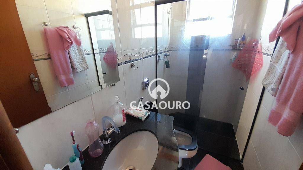 Cobertura à venda com 3 quartos, 200m² - Foto 16