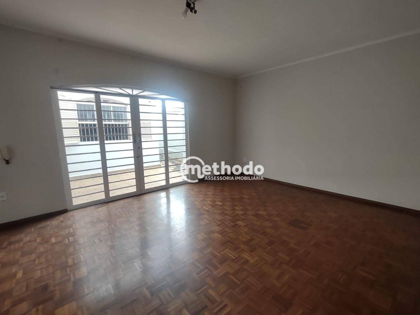 Casa à venda com 4 quartos, 236m² - Foto 7