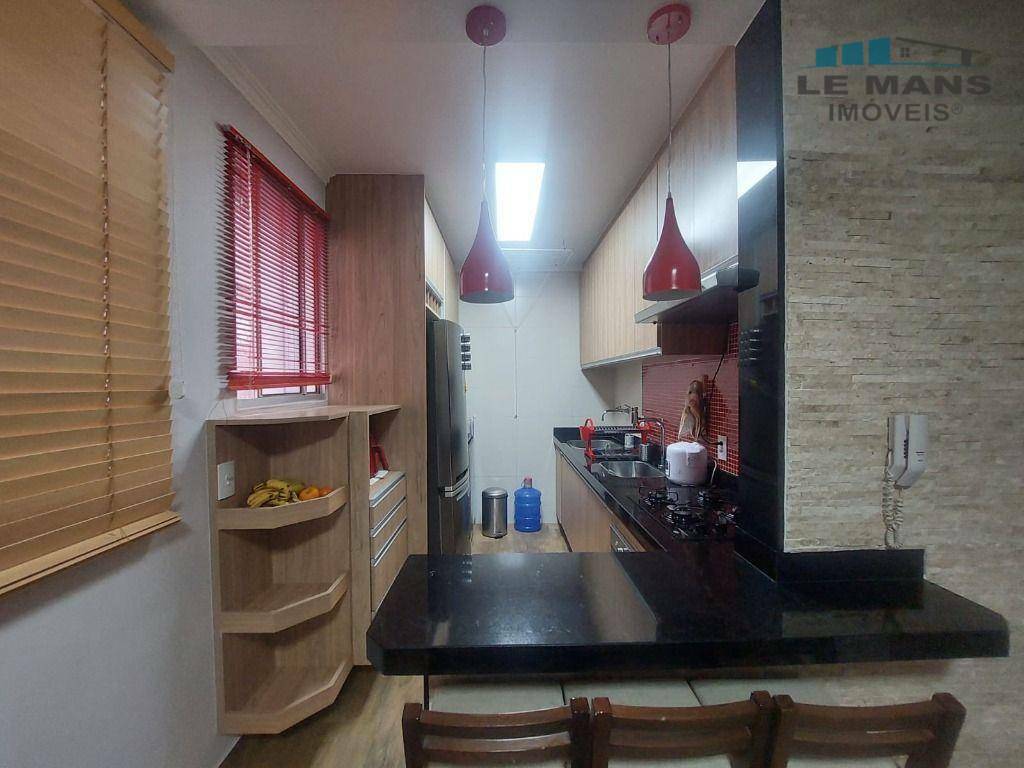 Apartamento à venda com 2 quartos, 46m² - Foto 3