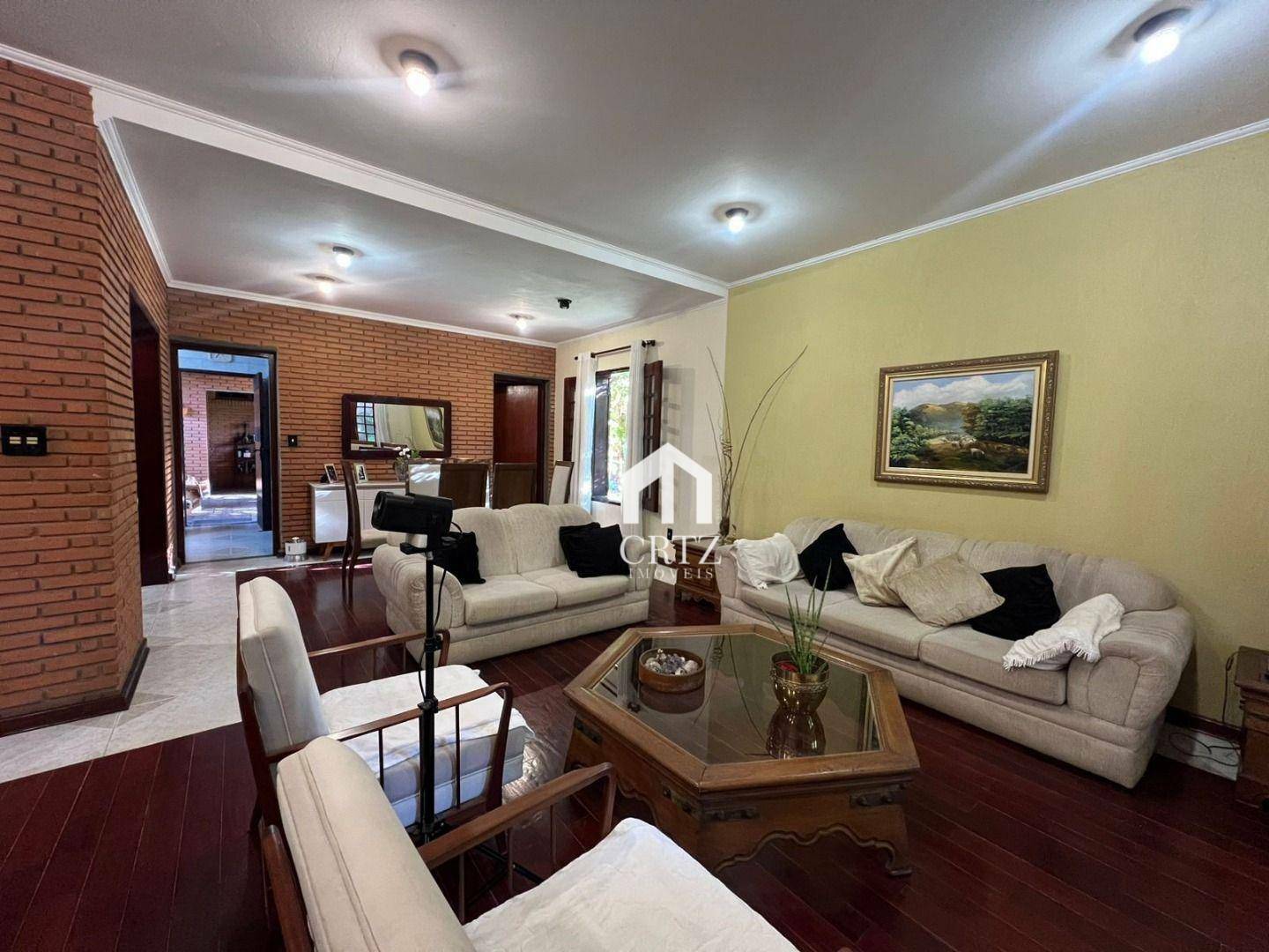 Casa, 3 quartos, 350 m² - Foto 1