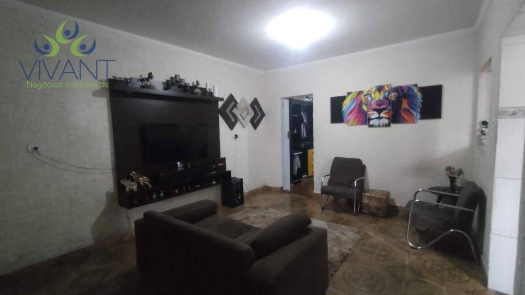 Casa à venda com 3 quartos, 120m² - Foto 7
