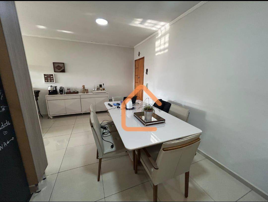Apartamento à venda com 2 quartos, 86m² - Foto 4