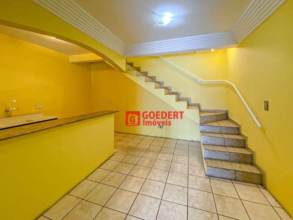 Sobrado à venda com 2 quartos, 125m² - Foto 14