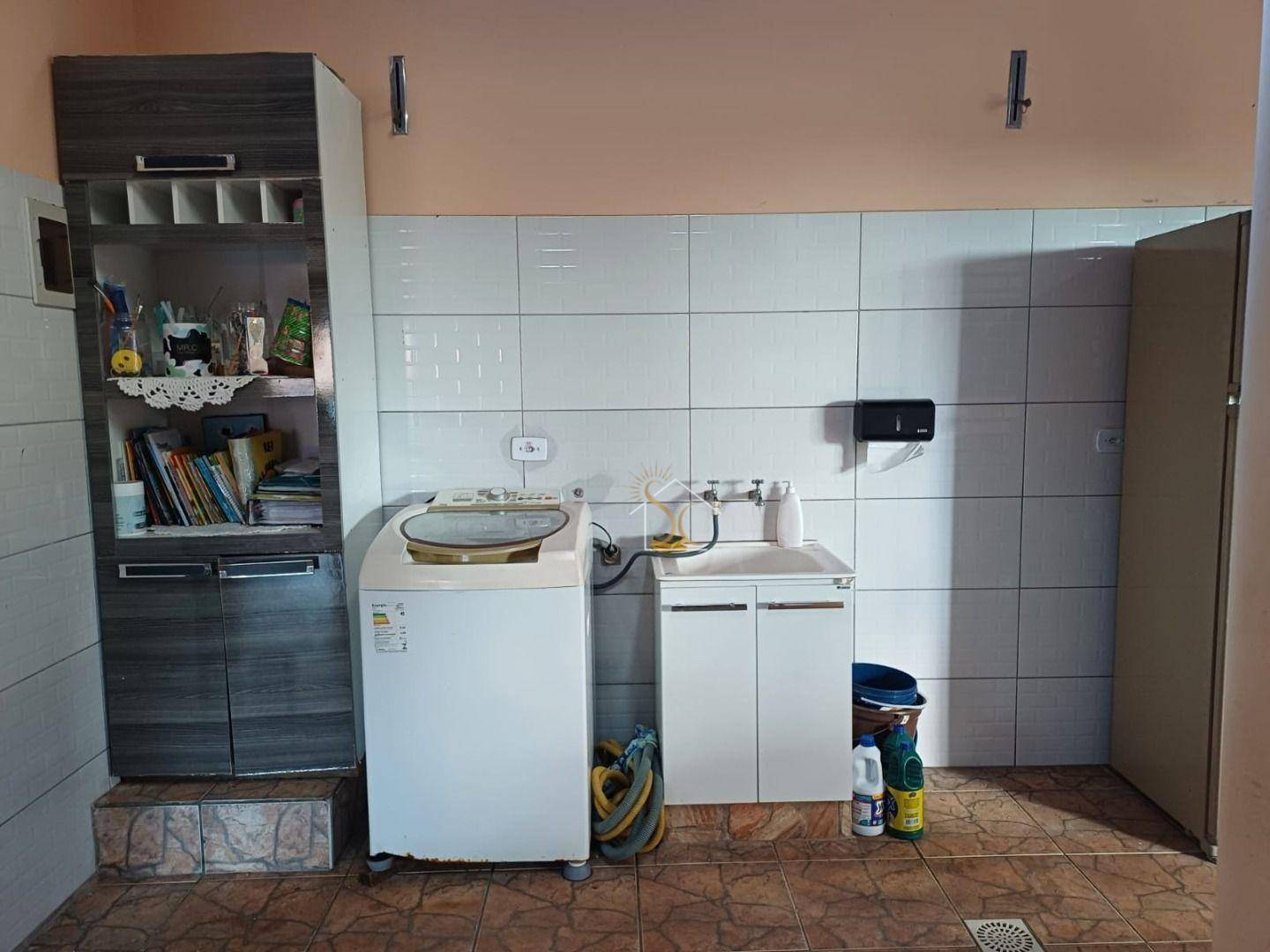 Chácara à venda com 3 quartos, 200m² - Foto 10