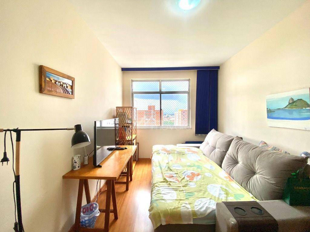 Apartamento à venda com 4 quartos, 158m² - Foto 21