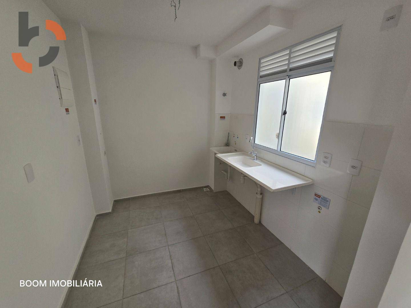 Apartamento para alugar com 2 quartos, 40m² - Foto 4