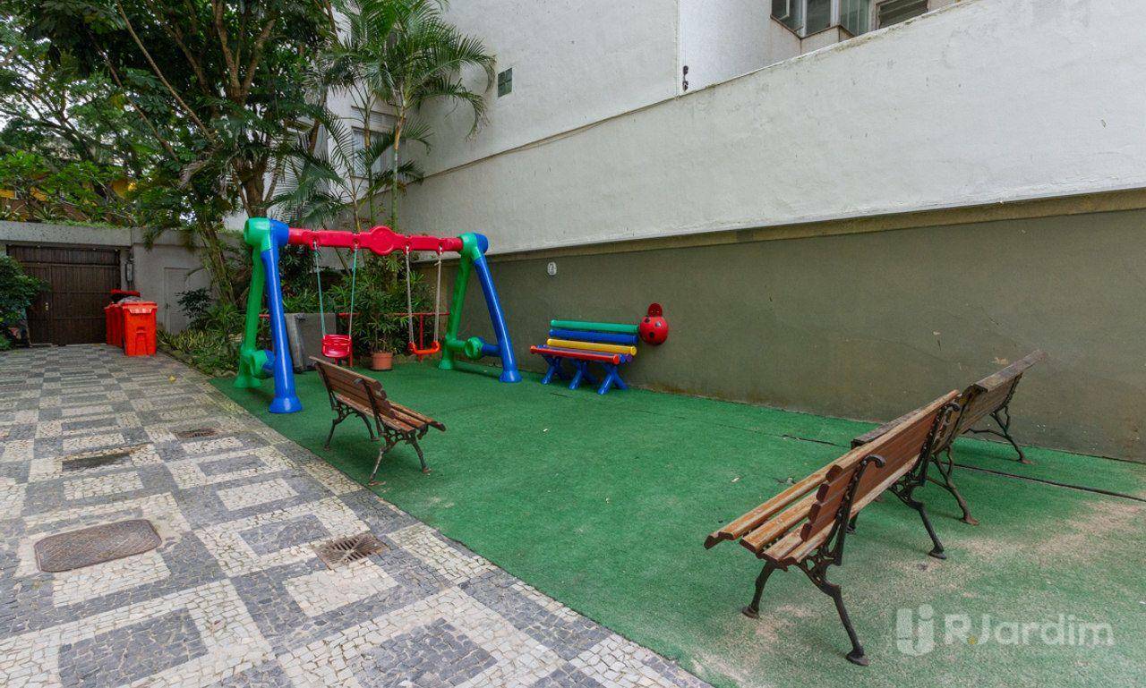 Apartamento para alugar com 3 quartos, 190m² - Foto 13