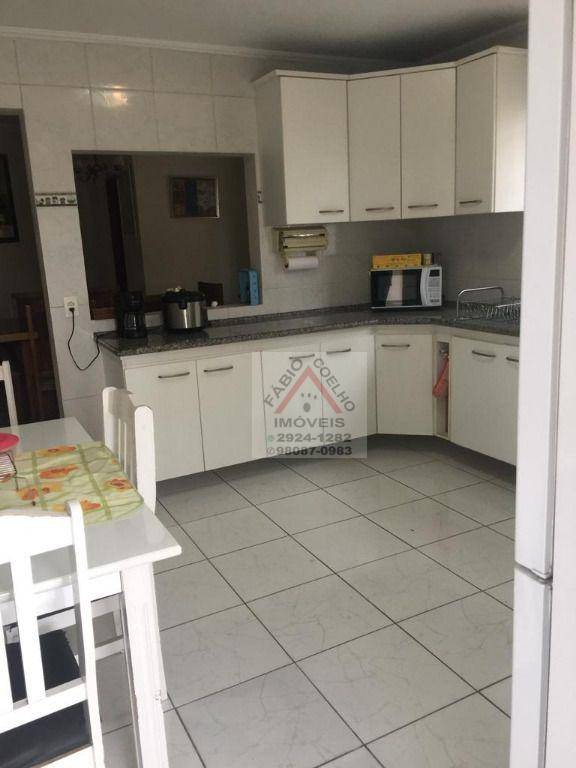 Sobrado à venda com 4 quartos, 200m² - Foto 17