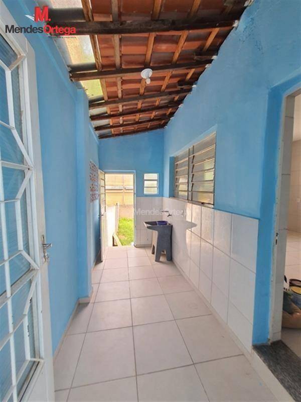 Casa para alugar com 2 quartos, 80m² - Foto 20