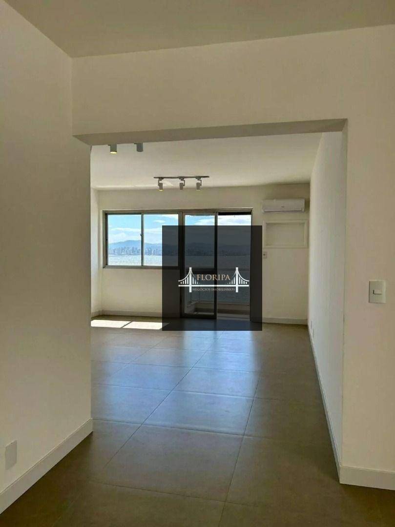 Apartamento à venda com 4 quartos, 155m² - Foto 7