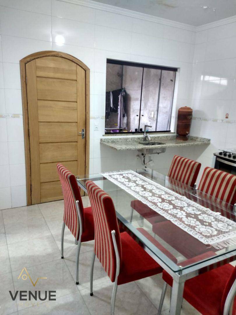 Sobrado à venda com 2 quartos, 150m² - Foto 13