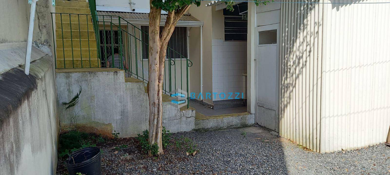 Casa à venda com 2 quartos, 87m² - Foto 12