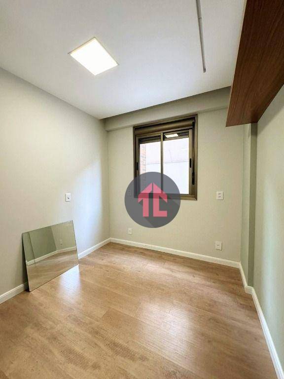 Apartamento à venda com 2 quartos, 154m² - Foto 7