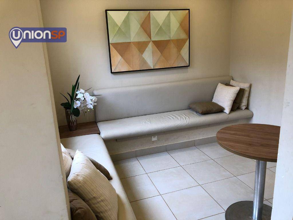 Apartamento à venda com 2 quartos, 40m² - Foto 28