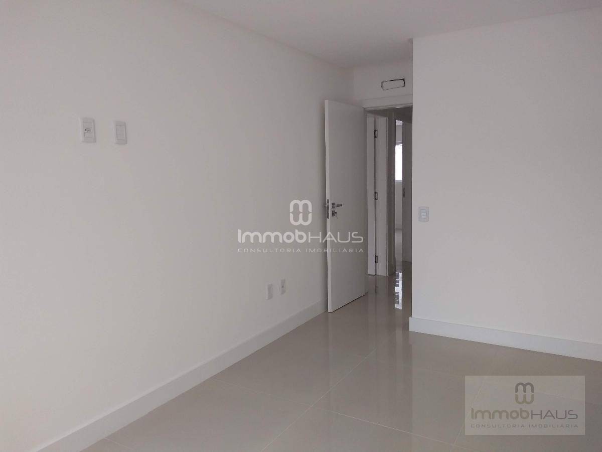 Sobrado à venda com 3 quartos, 182m² - Foto 15