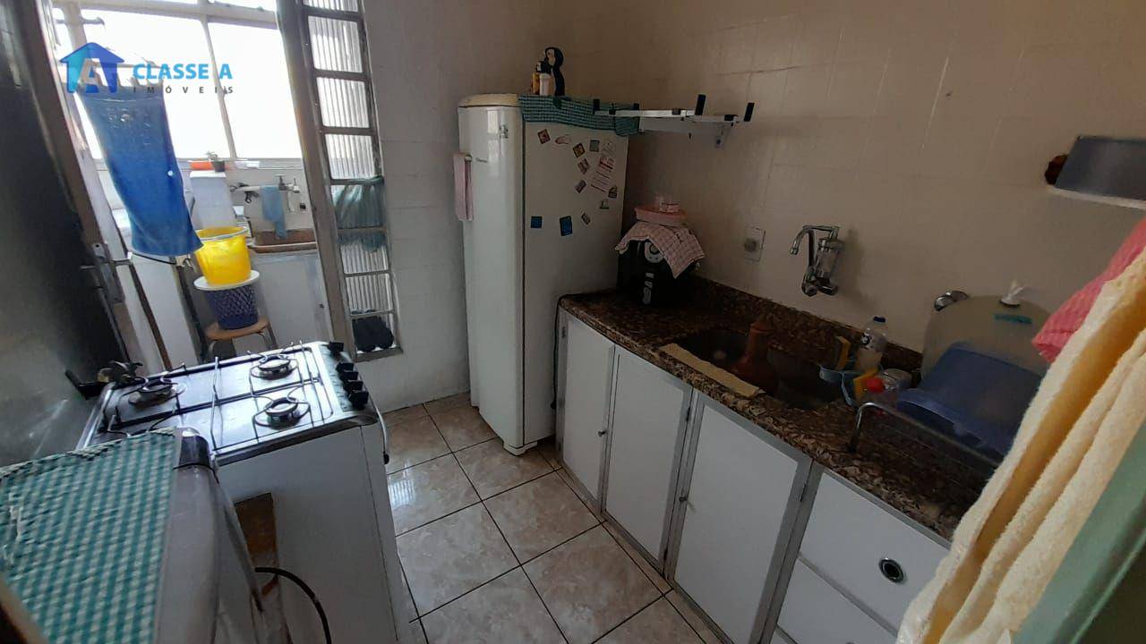 Apartamento à venda com 2 quartos, 83m² - Foto 12