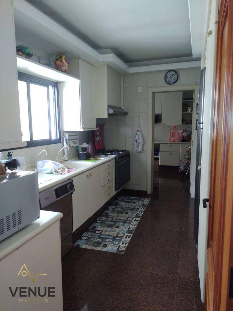 Apartamento à venda com 4 quartos, 188m² - Foto 34