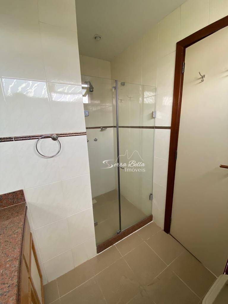 Casa de Condomínio à venda com 5 quartos, 211m² - Foto 39