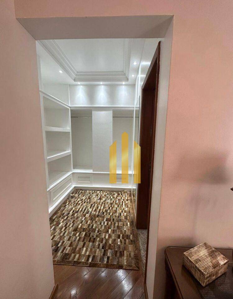 Sobrado à venda com 4 quartos, 450m² - Foto 8