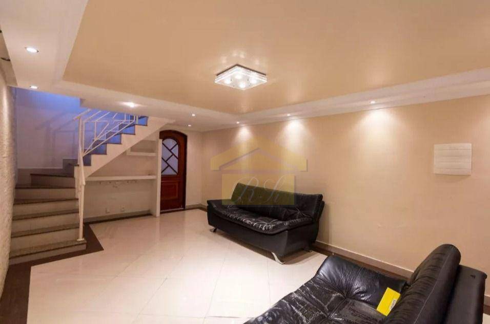 Sobrado à venda com 3 quartos, 110m² - Foto 1