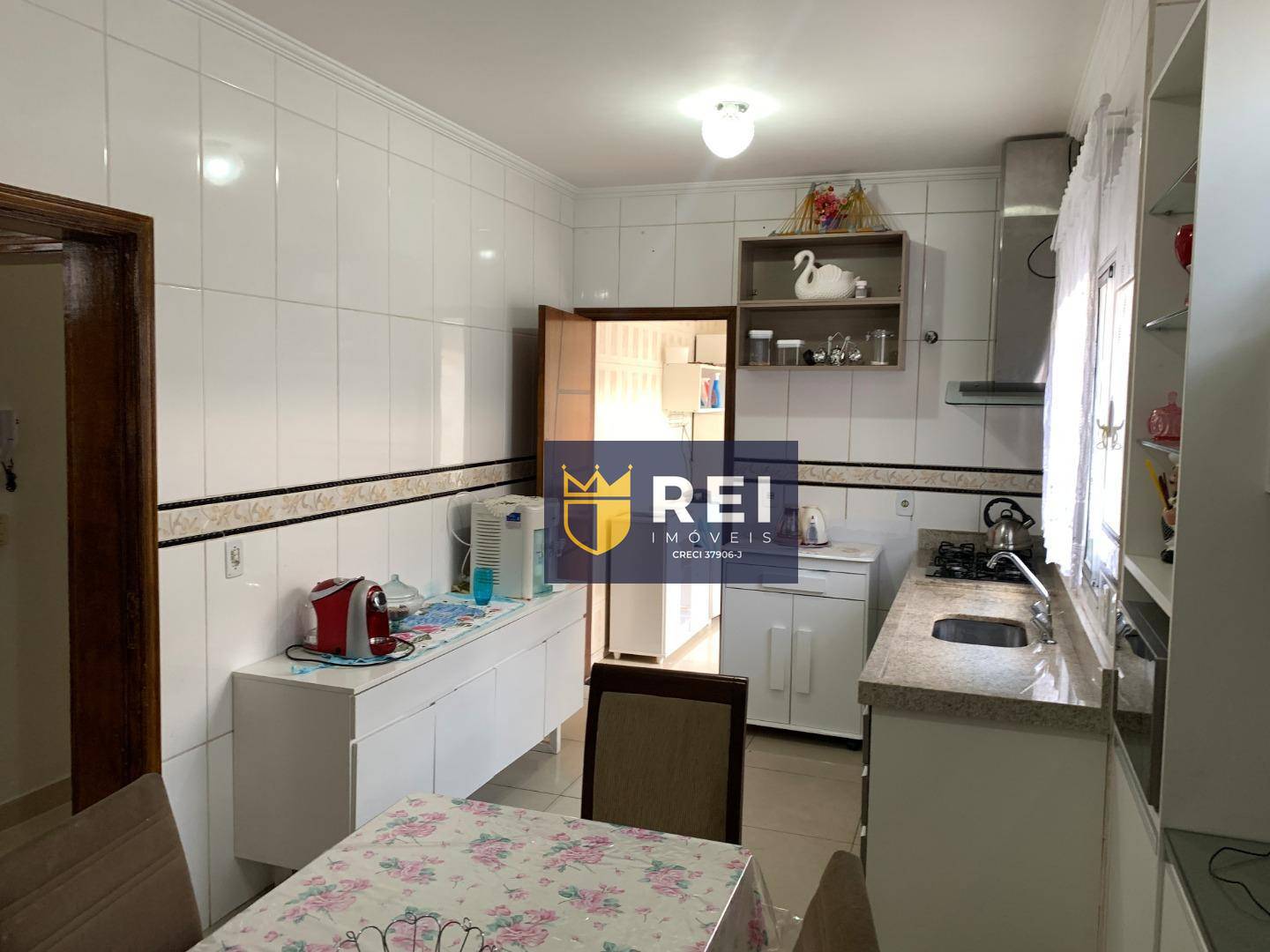 Casa à venda com 3 quartos, 172m² - Foto 17