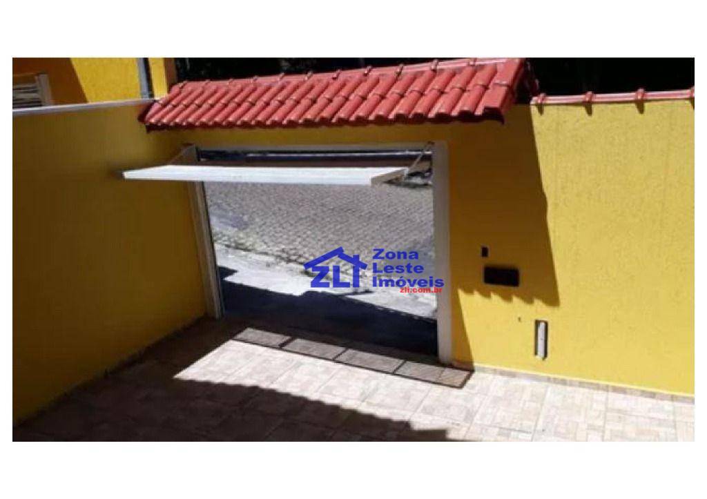 Sobrado à venda com 3 quartos, 100m² - Foto 2