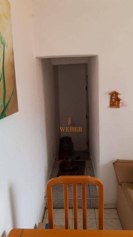 Sobrado à venda com 6 quartos, 180m² - Foto 22