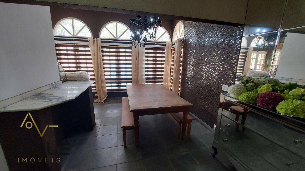 Casa de Condomínio à venda com 4 quartos, 288m² - Foto 10