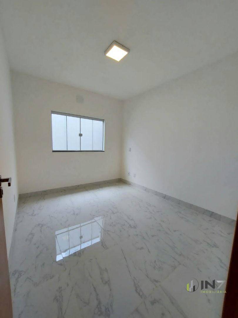 Casa à venda com 3 quartos, 134m² - Foto 9