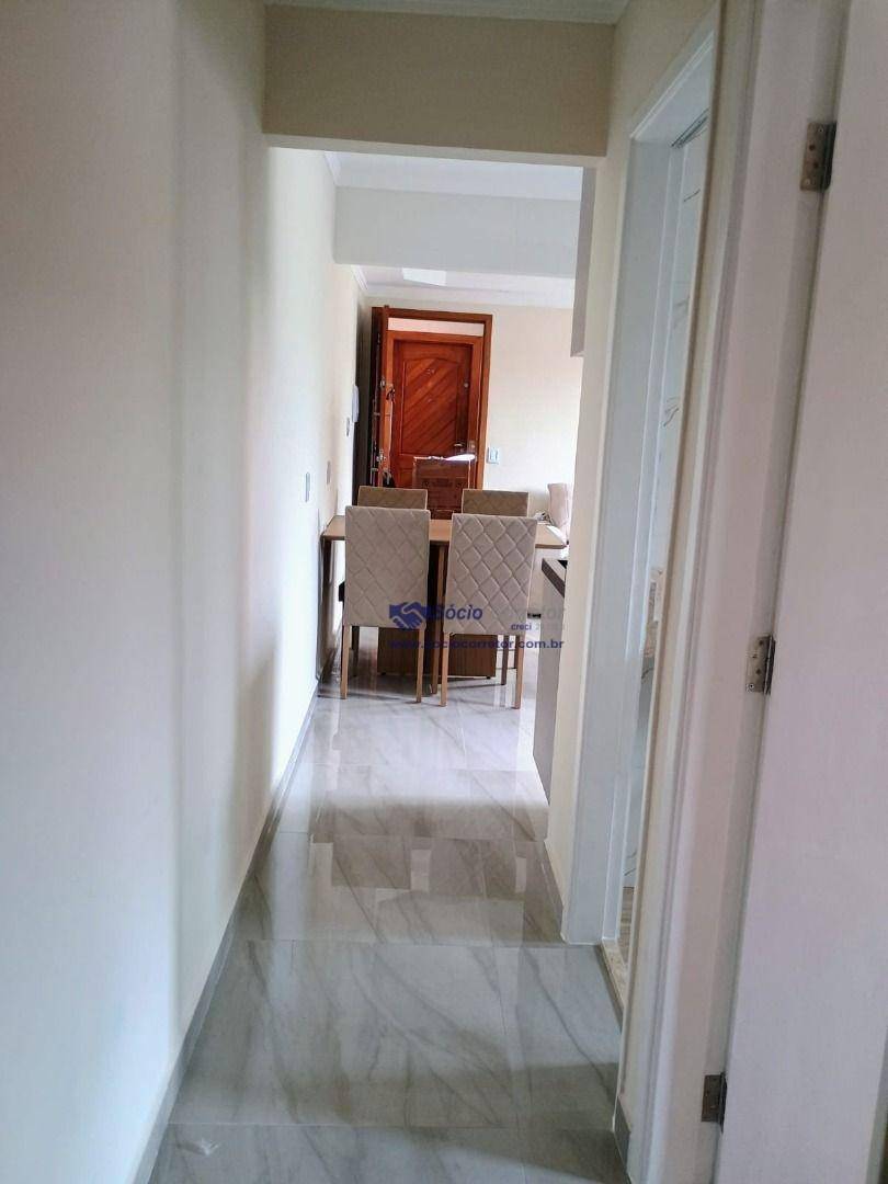 Apartamento à venda com 2 quartos, 56m² - Foto 2