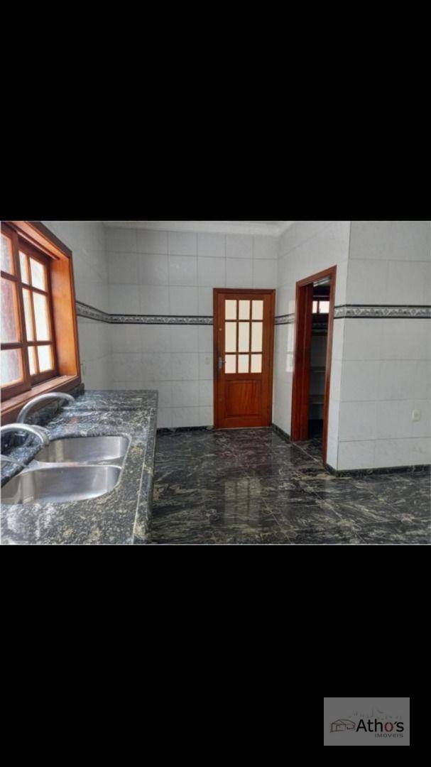 Casa à venda e aluguel com 5 quartos, 500m² - Foto 8