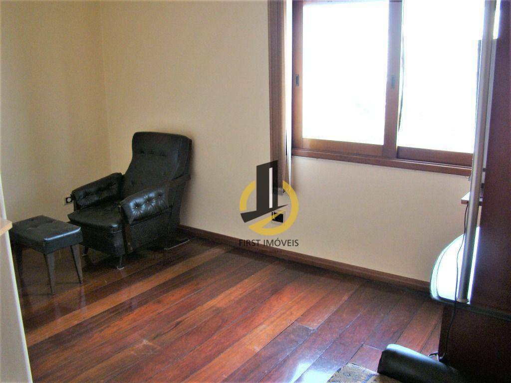 Apartamento à venda com 4 quartos, 235m² - Foto 14