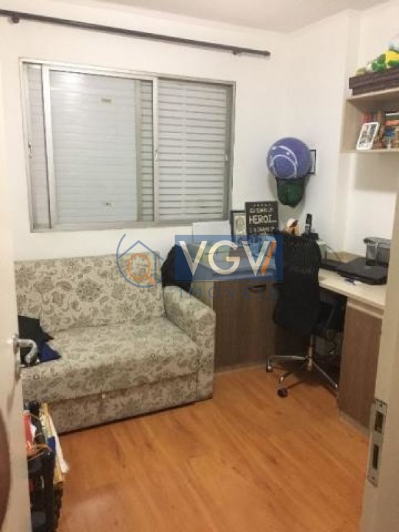 Apartamento à venda com 3 quartos, 68m² - Foto 4