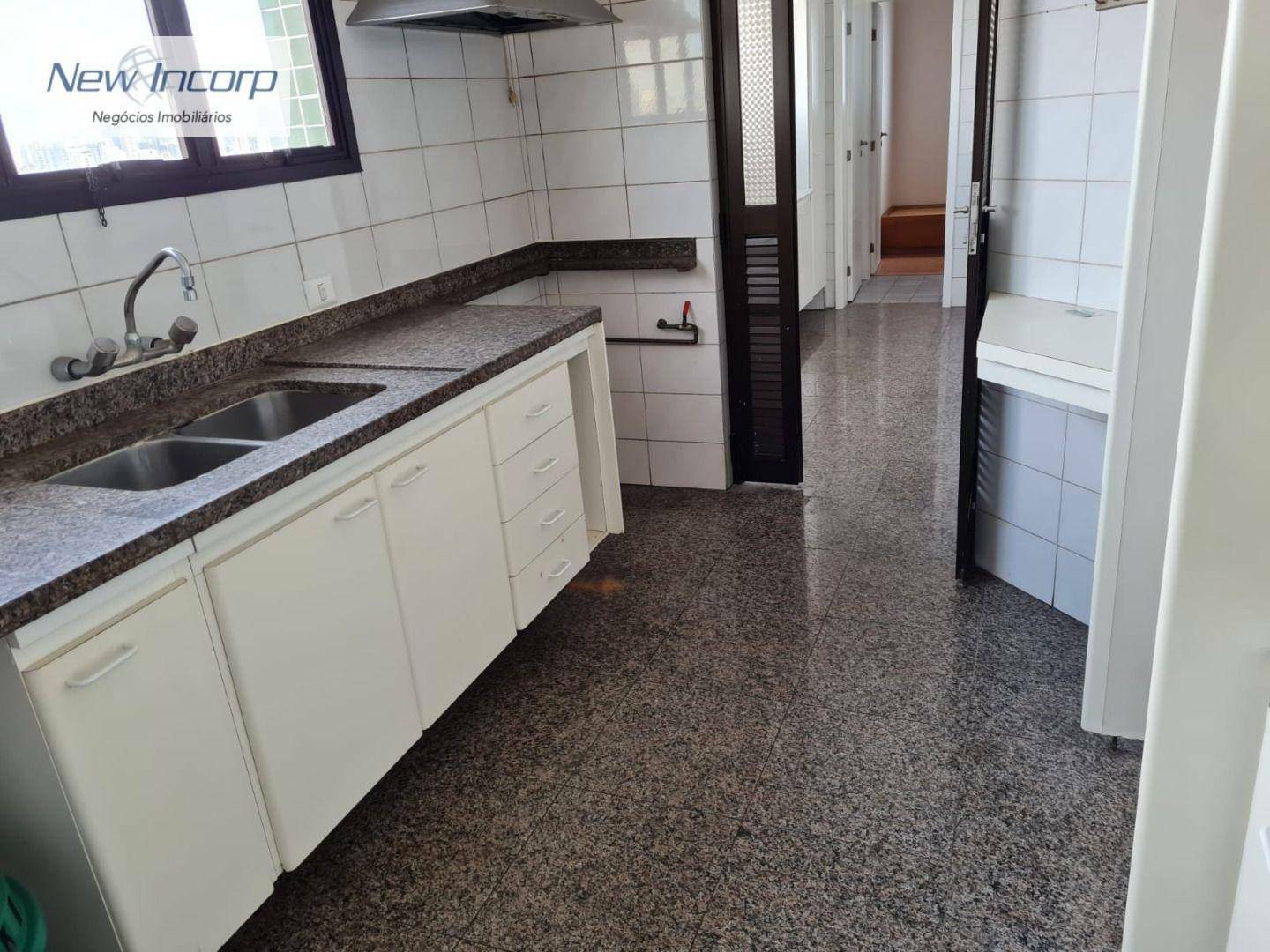 Apartamento à venda com 4 quartos, 287m² - Foto 32