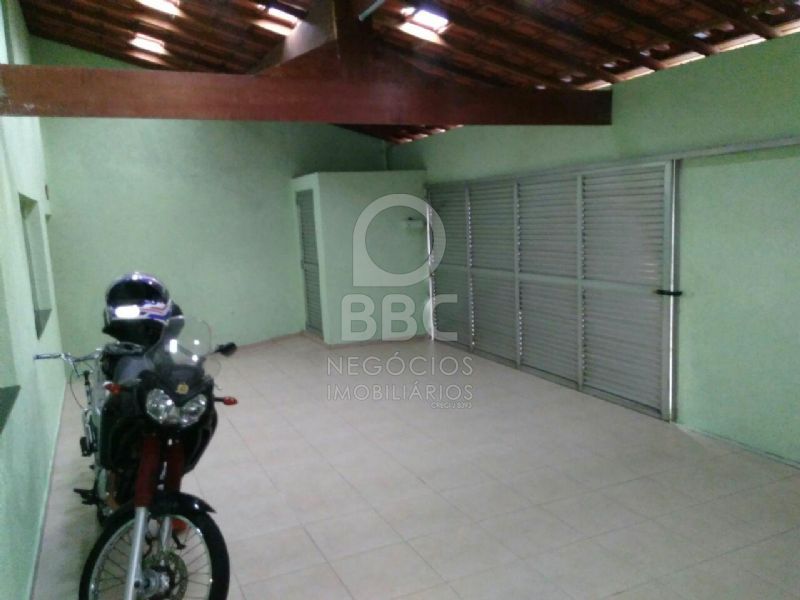 Casa à venda com 3 quartos, 300m² - Foto 36