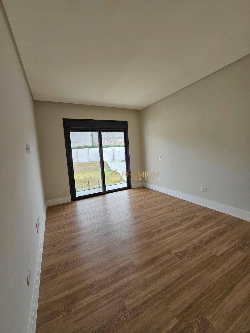 Sobrado à venda com 4 quartos, 450m² - Foto 9