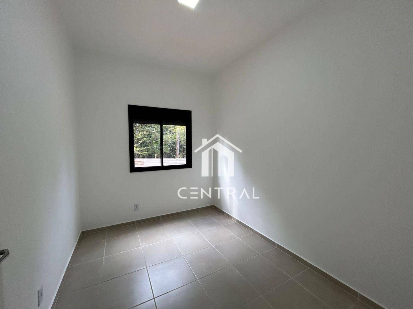 Apartamento à venda com 2 quartos, 62m² - Foto 13