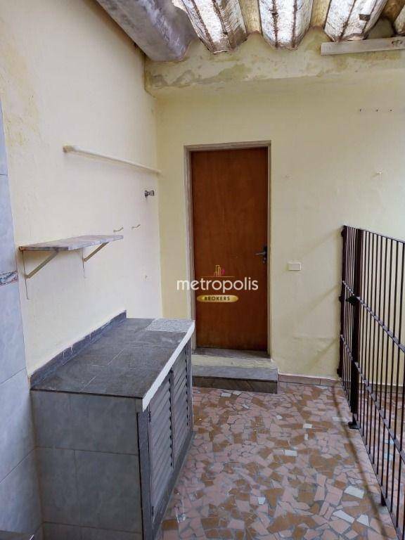 Sobrado à venda e aluguel com 2 quartos, 240m² - Foto 15