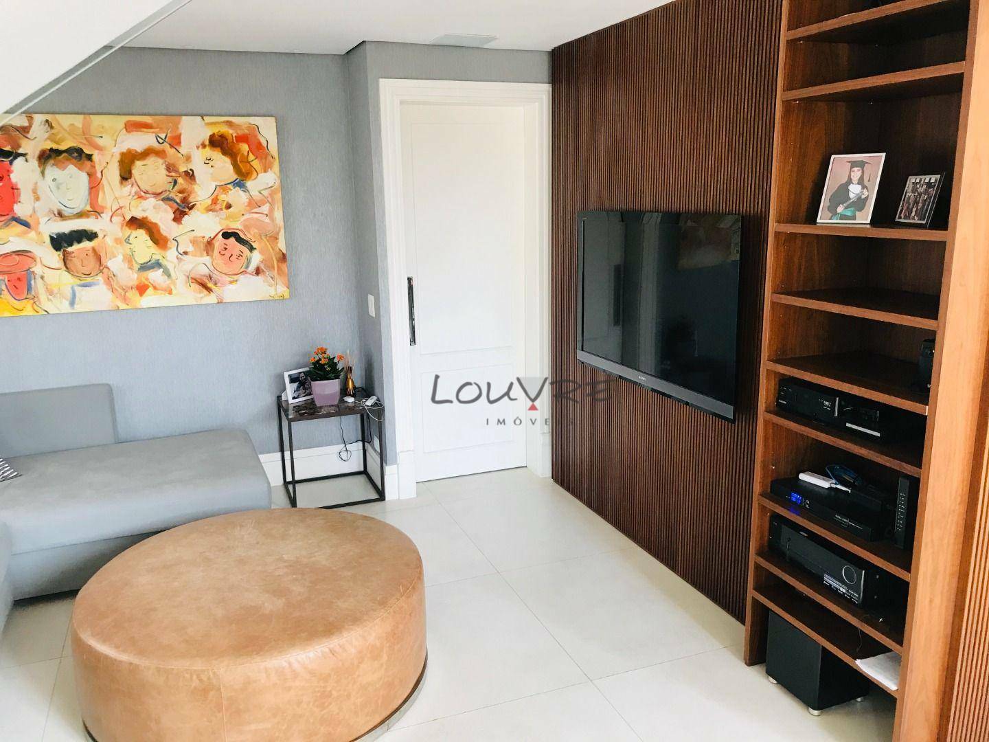 Cobertura à venda com 3 quartos, 270m² - Foto 2