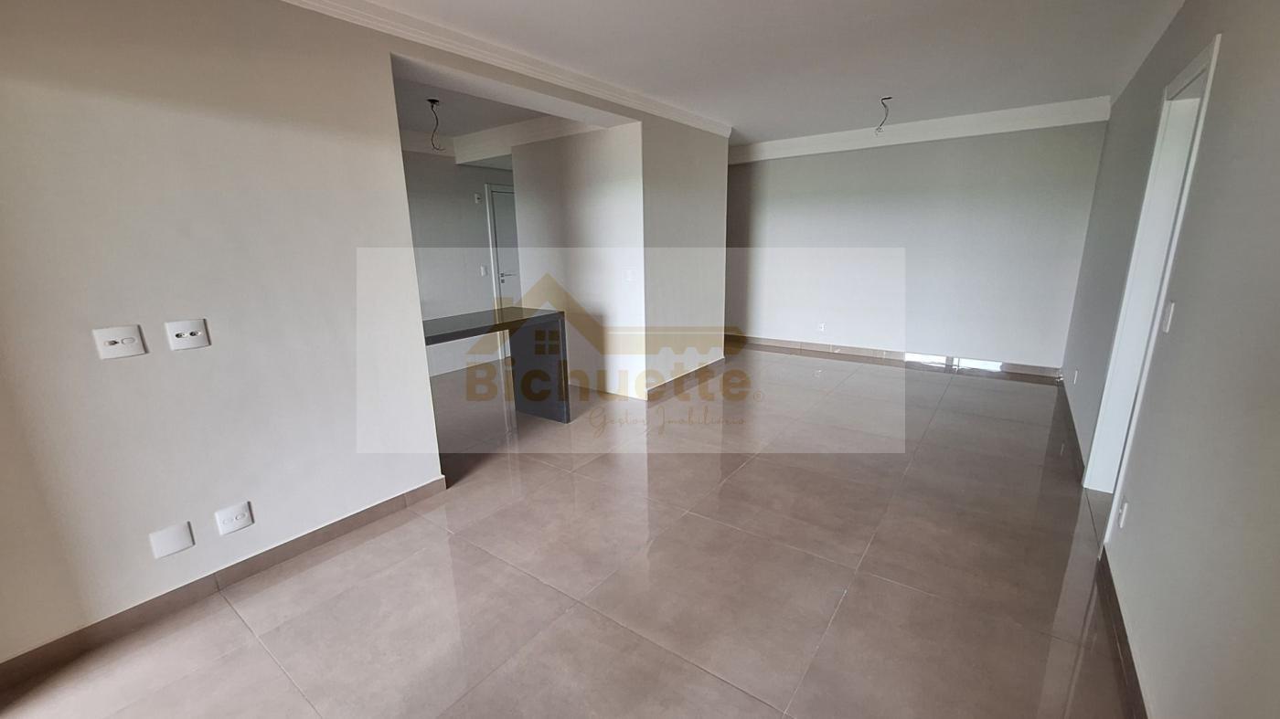 Apartamento à venda com 3 quartos, 126m² - Foto 1