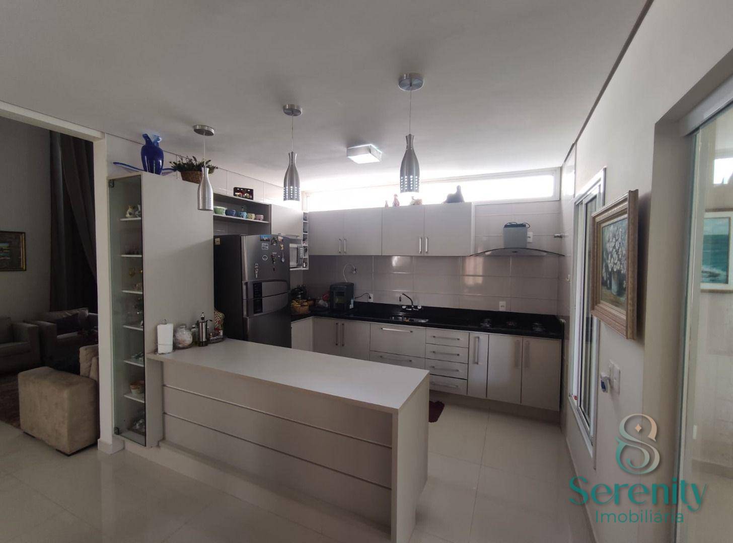 Casa à venda com 3 quartos, 192m² - Foto 9