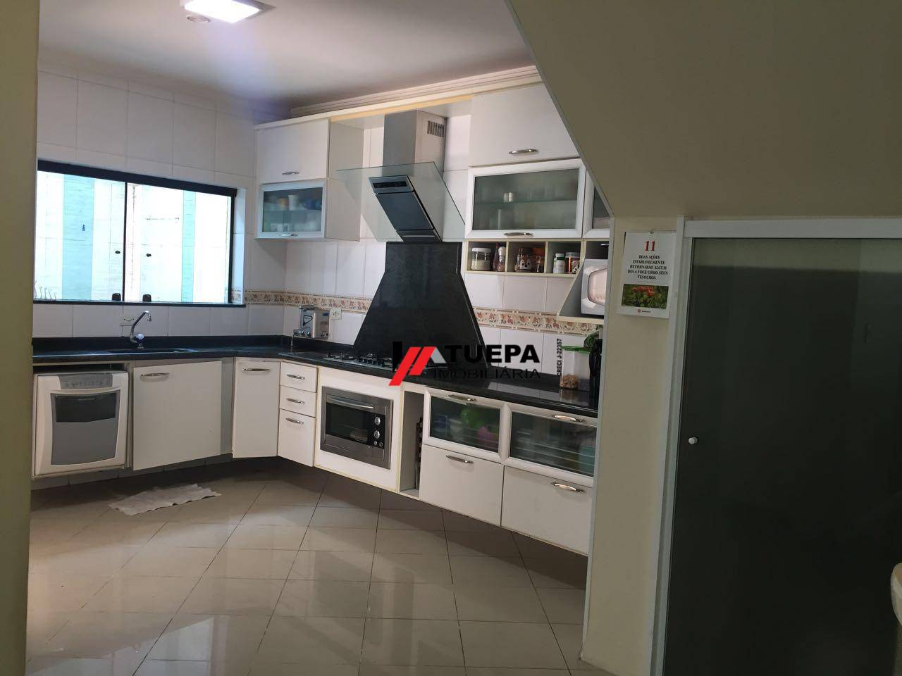 Sobrado à venda com 3 quartos, 415m² - Foto 3