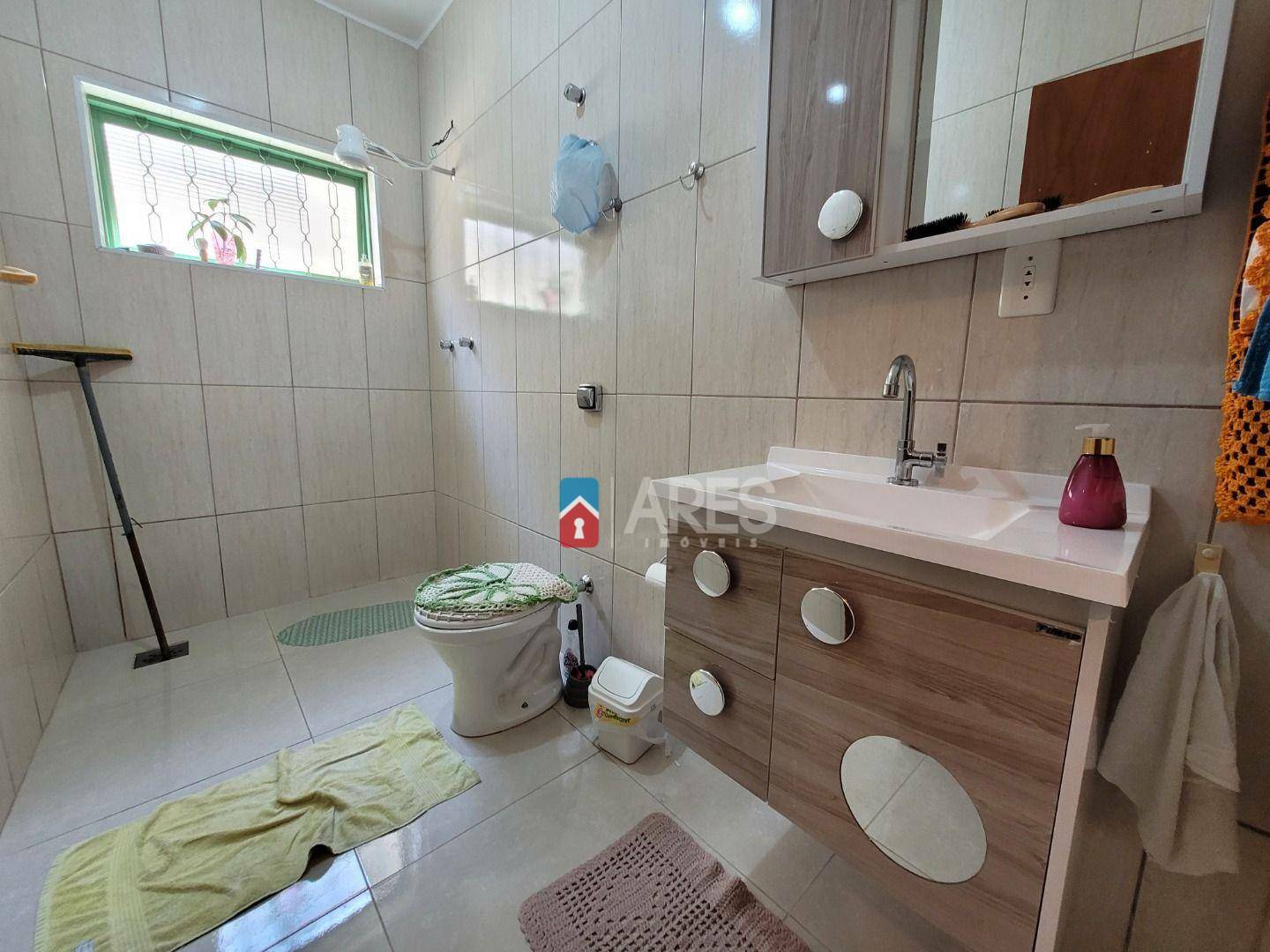 Casa à venda com 2 quartos, 100m² - Foto 7