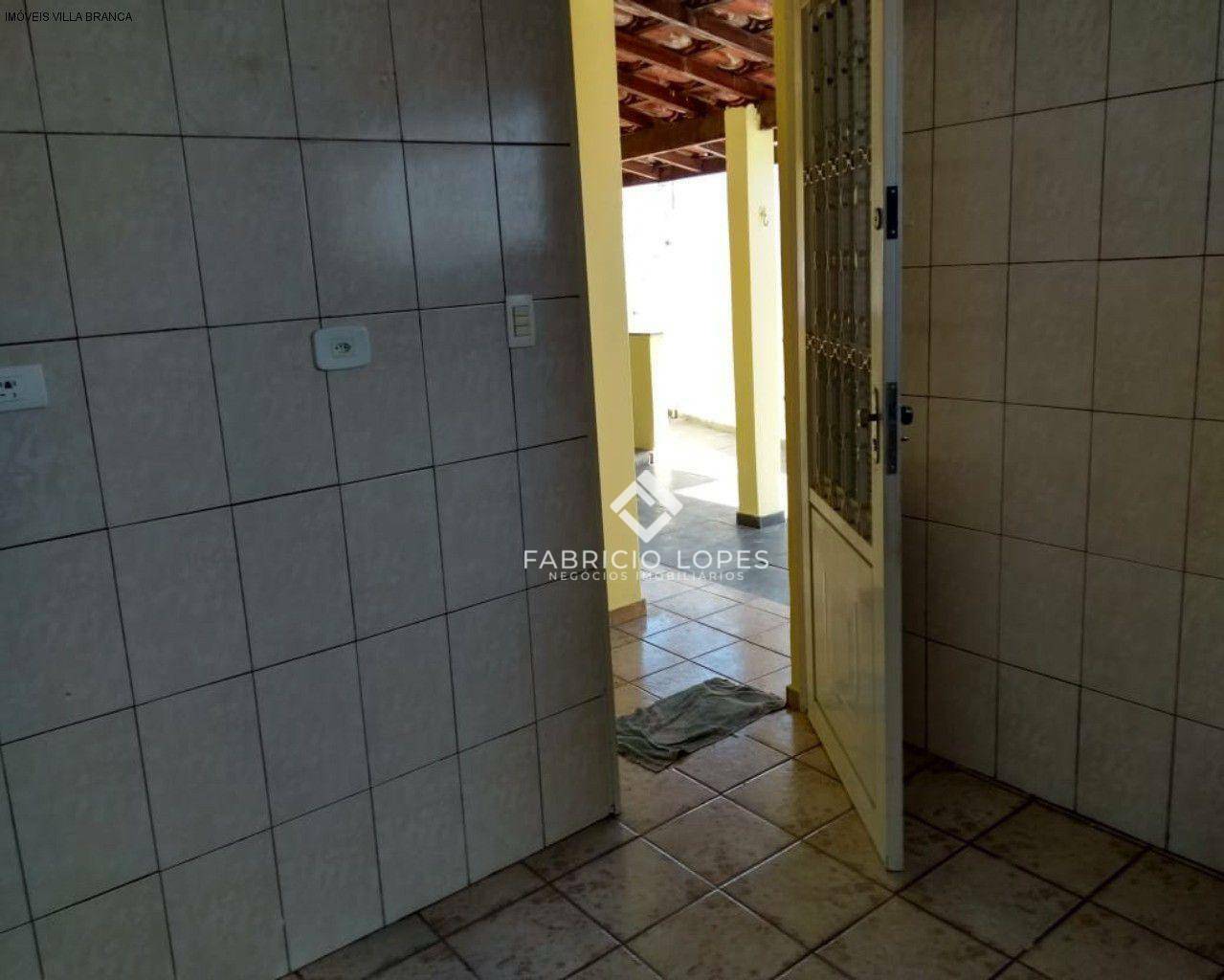 Casa à venda com 3 quartos, 103m² - Foto 3