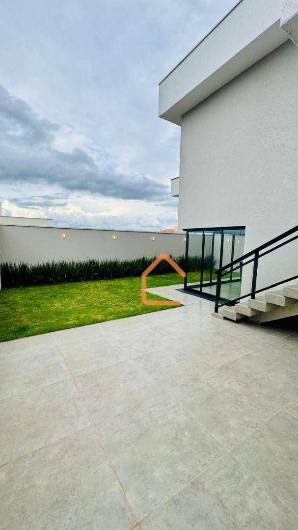 Casa à venda com 3 quartos, 163m² - Foto 5